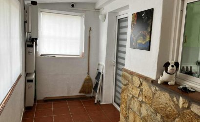 Herverkoop - Villa -
Biar - Costa Blanca