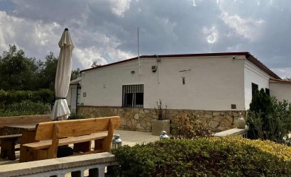 Herverkoop - Villa -
Biar - Costa Blanca