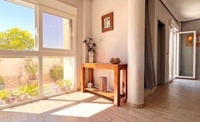 Herverkoop - Villa -
Orihuela Costa - Costa Blanca