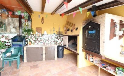 Herverkoop - Villa -
Fortuna - Inland