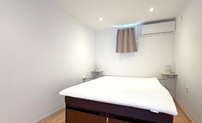 Resale - Bungalow -
Torrevieja - Costa Blanca