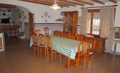 Resale - Villa -
Yecla - Inland