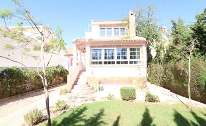 Herverkoop - Villa -
Orihuela Costa - Costa Blanca