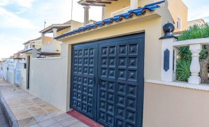 Herverkoop - Town House -
Orihuela Costa - Costa Blanca
