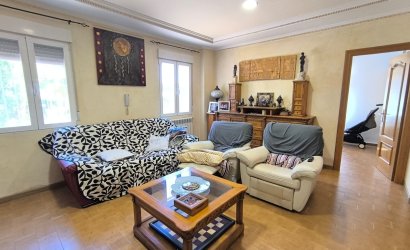 Reventa - Villa -
Yecla - Inland