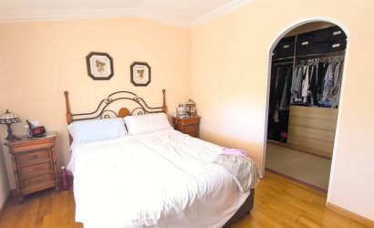 Reventa - Villa -
Yecla - Inland
