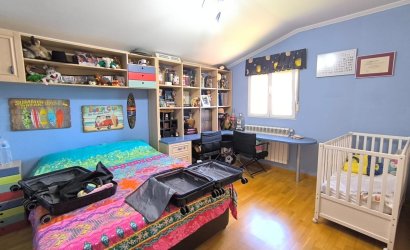 Reventa - Villa -
Yecla - Inland