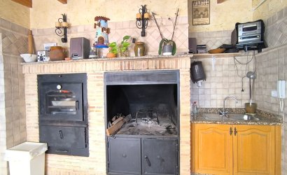 Reventa - Villa -
Yecla - Inland