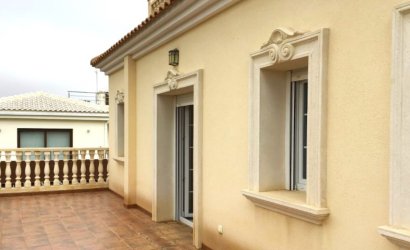 Reventa - Villa -
Cabo Roig - Costa Blanca