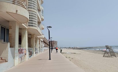 Revente - Apartment -
Torrevieja - La Mata