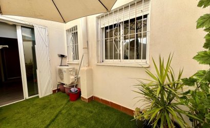 Reventa - Apartment -
Torrevieja - Costa Blanca