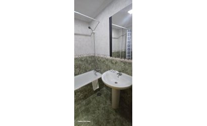 Resale - Apartment -
Torrevieja