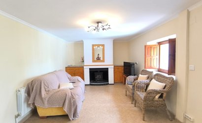 Revente - Villa -
Villena - Inland