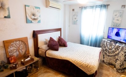 Herverkoop - Villa -
Playa Flamenca - Costa Blanca