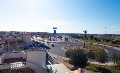 Herverkoop - Villa -
Playa Flamenca - Costa Blanca