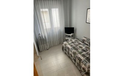 Herverkoop - Apartment -
Torrevieja - Playa del Cura