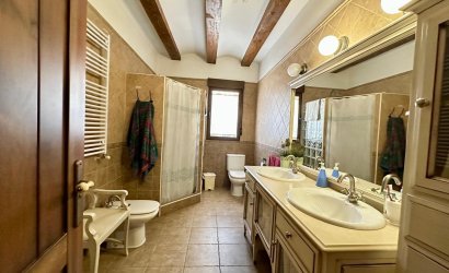 Revente - Villa -
Yecla - Inland
