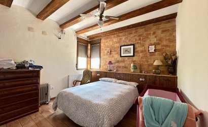 Revente - Villa -
Yecla - Inland