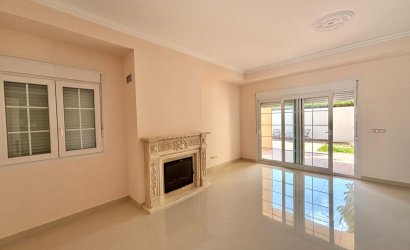 Reventa - Villa -
Cabo Roig - Costa Blanca