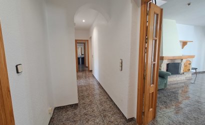 Resale - Villa -
Villamartin - Costa Blanca