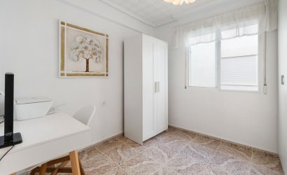 Revente - Apartment -
Torrevieja - Playa del Cura