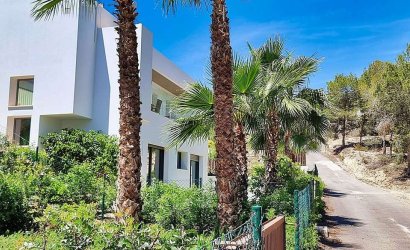 Resale - Villa -
Orihuela - Las Colinas Golf