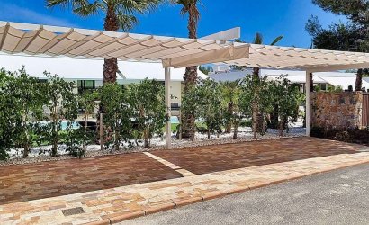 Resale - Villa -
Orihuela - Las Colinas Golf