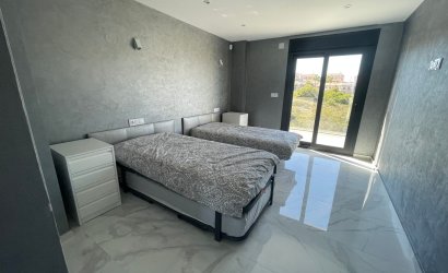 Resale - Villa -
La Mata - Costa Blanca