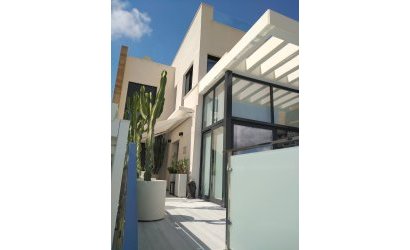 Herverkoop - Villa -
Orihuela Costa - Costa Blanca