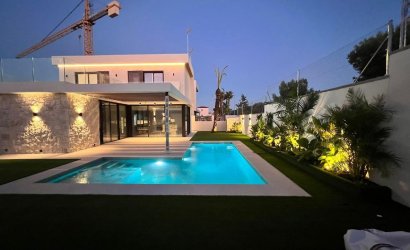 Obra nueva - Town House -
Orihuela Costa - Montezenia