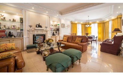 Revente - Villa -
Yecla - Inland