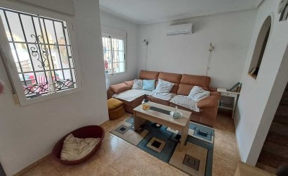 Reventa - Town House -
Orihuela Costa - Costa Blanca