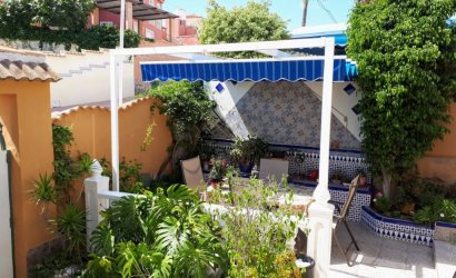 Herverkoop - Villa -
Ciudad Quesada - Costa Blanca