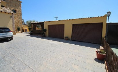 Revente - Villa -
Bigastro - Inland