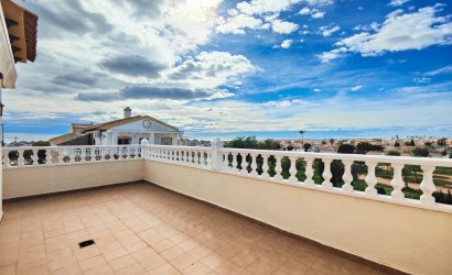 Herverkoop - Town House -
Orihuela Costa - Costa Blanca