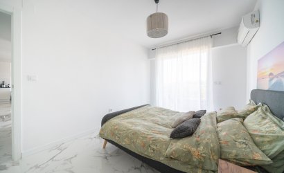 Resale - Apartment -
Orihuela Costa - Punta Prima