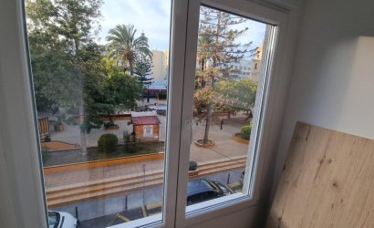 Revente - Apartment -
Torrevieja