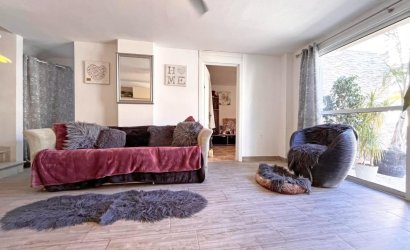 Herverkoop - Villa -
La Zenia - Costa Blanca