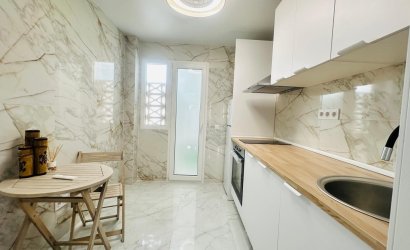 Herverkoop - Apartment -
Torrevieja - Playa del Cura