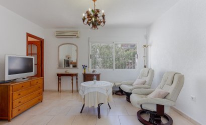 Reventa - Villa -
Torrevieja - Costa Blanca