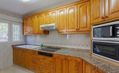 Reventa - Villa -
Torrevieja - Costa Blanca