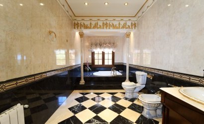 Resale - Villa -
Orihuela Costa - Campoamor