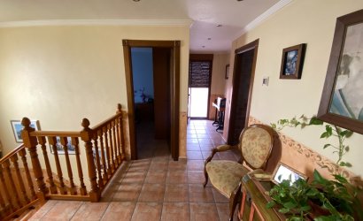 Reventa - Adosado -
Sax