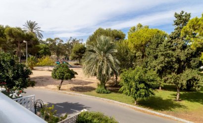 Reventa - Town House -
Orihuela Costa - Costa Blanca