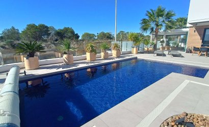 Herverkoop - Villa -
Algorfa - Inland