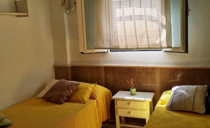 Reventa - Villa -
Denia