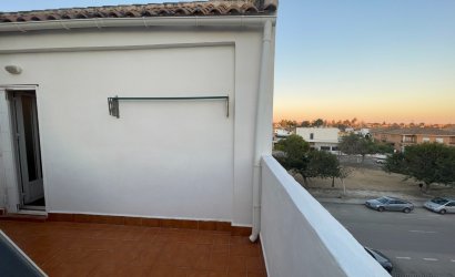 Herverkoop - Villa -
Almoradí - Inland