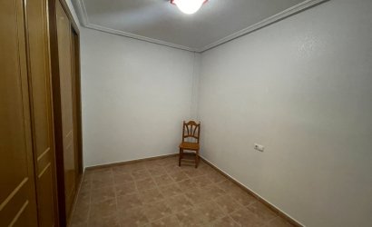 Herverkoop - Villa -
Almoradí - Inland
