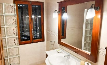 Resale - Villa -
Orihuela Costa - Punta Prima