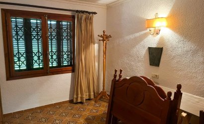 Resale - Villa -
Orihuela Costa - Punta Prima